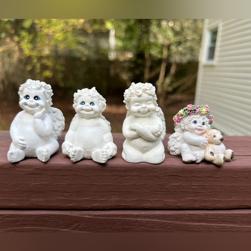 Dreamsicles Cherub Angel Vintage miniature Figurine collectibles Decor|Lot Of 4